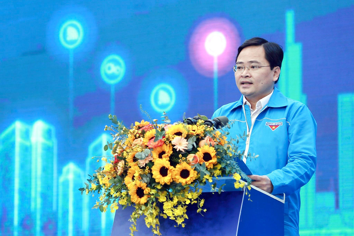 Bí thư thứ nhất T.Ư Đoàn Nguyễn Anh Tuấn phát biểu tại chương trình. Ảnh: Bảo Anh