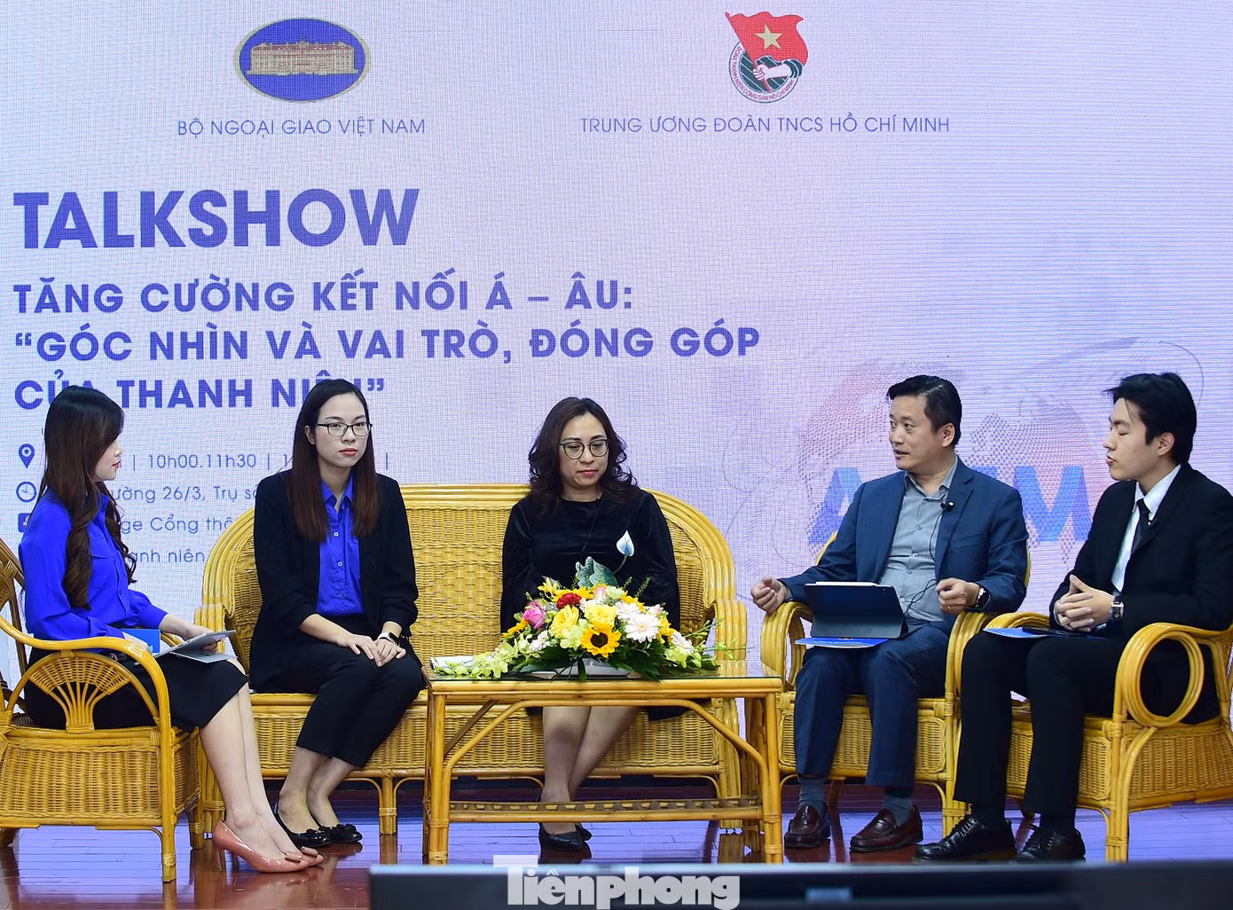 Chương trình diễn ra theo hình thức trực tuyến. Ảnh: Xuân Tùng