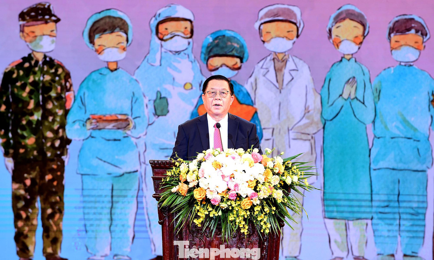 Ông Nguyễn Trọng Nghĩa phát biểu tại chương trình. Ảnh: Xuân Tùng Ông Nguyễn Trọng Nghĩa phát biểu tại chương trình. Ảnh: Xuân Tùng