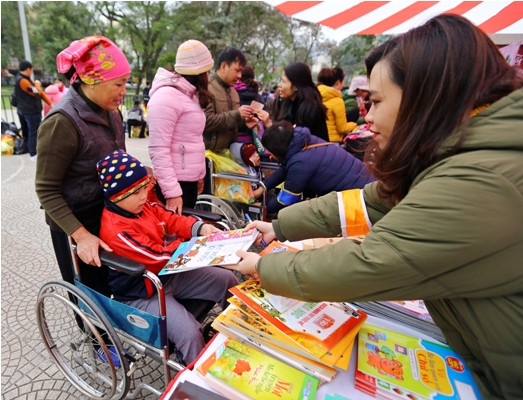 Hà Nội: Phiên chợ tết 0 đồng dành cho người nghèo ảnh 13
