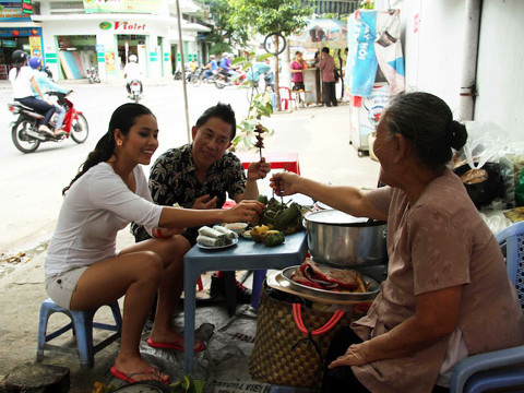 Vị đầu bếp số một thế giới tỏ ra rất thích thú món ăn tuyệt vời này