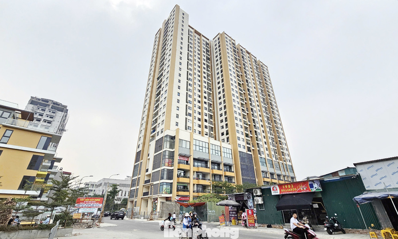 “Như vậy, cơ sở nhà đất tại 53 Triều Khúc chưa được Bộ GTVT và Công ty TNHH Liên doanh Ô tô Hòa Bình thực hiện sắp xếp nhà, đất theo quy định; UBND TP Hà Nội chuyển mục đích sử dụng đất và giao dự án cho doanh nghiệp không đủ năng lực tài chính và chưa có ý kiến của cấp có thẩm quyền, xác định tiền sử dụng đất chưa đúng quy định”, Kết luận thanh tra nêu rõ.