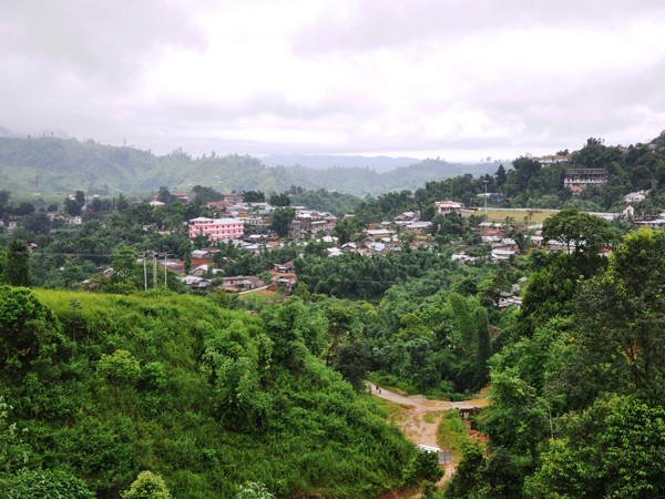 Vùng Arunachal Pradesh, nơi có địa hình rừng núi nằm trên biên giới Ấn Độ -Trung Quốc