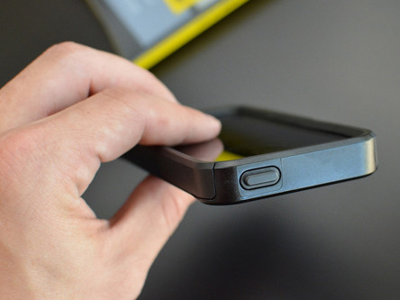 Nút nguồn iPhone 5 bị hỏng sau vài tuần sử dụng 