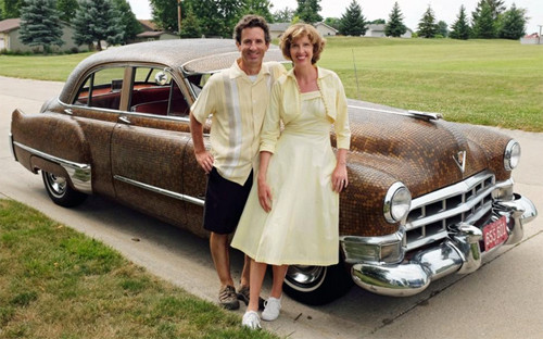 Xế cổ Cadillac gắn toàn tiền xu ảnh 2