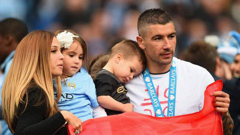 Cầu thủ ghi bàn vào lưới tuyển Việt Nam bị bồ bắt… bỏ vợ ảnh 2