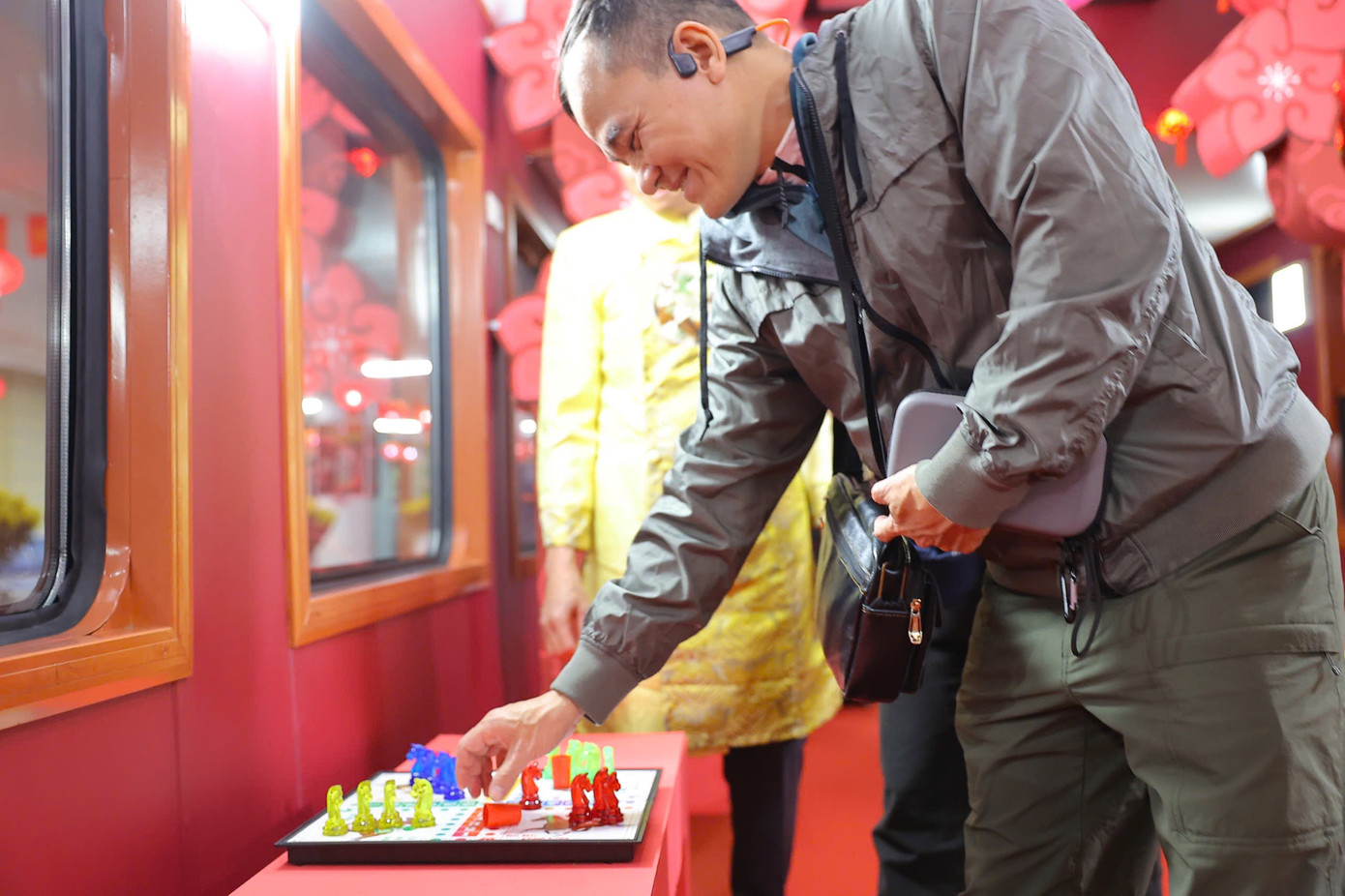 Pháo hoa rực sáng đón năm mới Ất Tỵ an lành, thịnh vượng ảnh 111 Pháo hoa rực sáng đón năm mới Ất Tỵ an lành, thịnh vượng ảnh 111