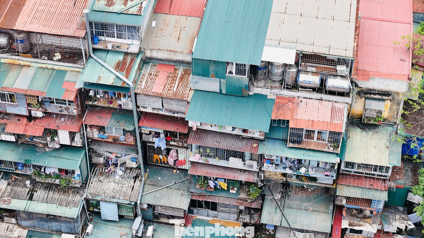 Nhiều vị trí của khu tập thể đã xuống cấp, ảnh hưởng tới môi trường sống, mỹ quan đô thị và gây quá tải lên hệ thống hạ tầng kỹ thuật và hạ tầng xã hội tại khu vực.