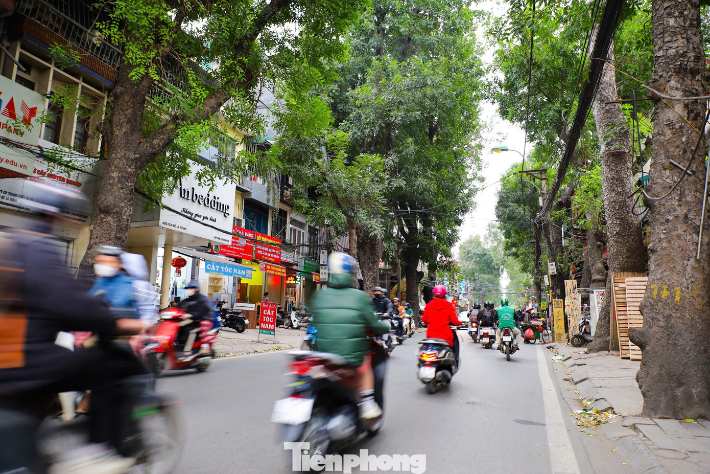 Dự kiến, quý I năm nay quận Ba Đình sẽ hoàn thành GPMB, quý II quận Đống Đa cũng sẽ hoàn thành GPMB. Chủ đầu tư dự án cho biết đã chỉ đạo các nhà thầu luôn luôn sẵn sàng, có mặt bằng là triển khai xây dựng ngay. Trường hợp công tác GPMB đúng theo kế hoạch, dự án sẽ hoàn thành trong năm 2025. Khi hoàn thành, tuyến đường sẽ góp phần giảm ùn tắc giao thông trên trục đường La Thành, đồng thời tăng cường kết nối với khu vực trung tâm Thủ đô, giúp giao thông thuận lợi hơn.