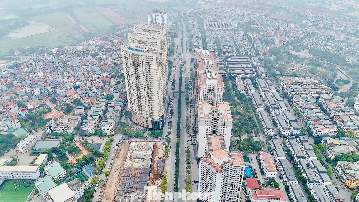 Dự kiến chủ đầu tư sẽ cho xén vỉa hè mở rộng phần đường xe chạy, tổ chức lại giao thông, đèn tín hiệu, xây dựng, di chuyển các công trình hạ tầng kỹ thuật, cây xanh...