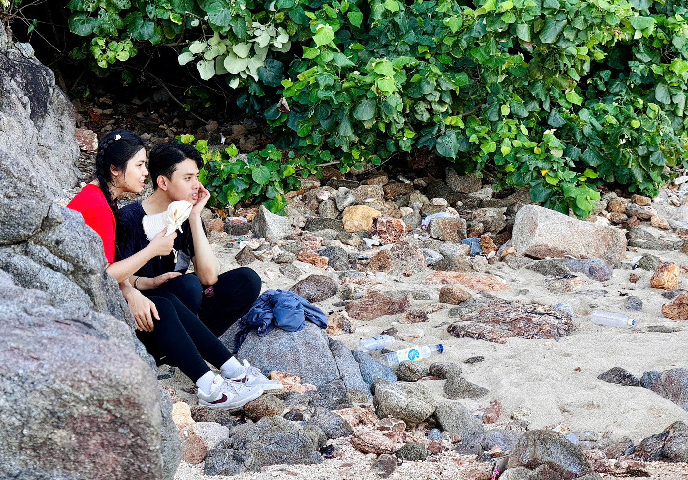 Địa điểm này là nơi được các bạn trẻ yêu thích và dân “phượt” ưa thích vì cảm giác được chinh phục, vượt qua thử thách bản thân và hòa mình với thiên nhiên. Địa điểm này là nơi được các bạn trẻ yêu thích và dân “phượt” ưa thích vì cảm giác được chinh phục, vượt qua thử thách bản thân và hòa mình với thiên nhiên.