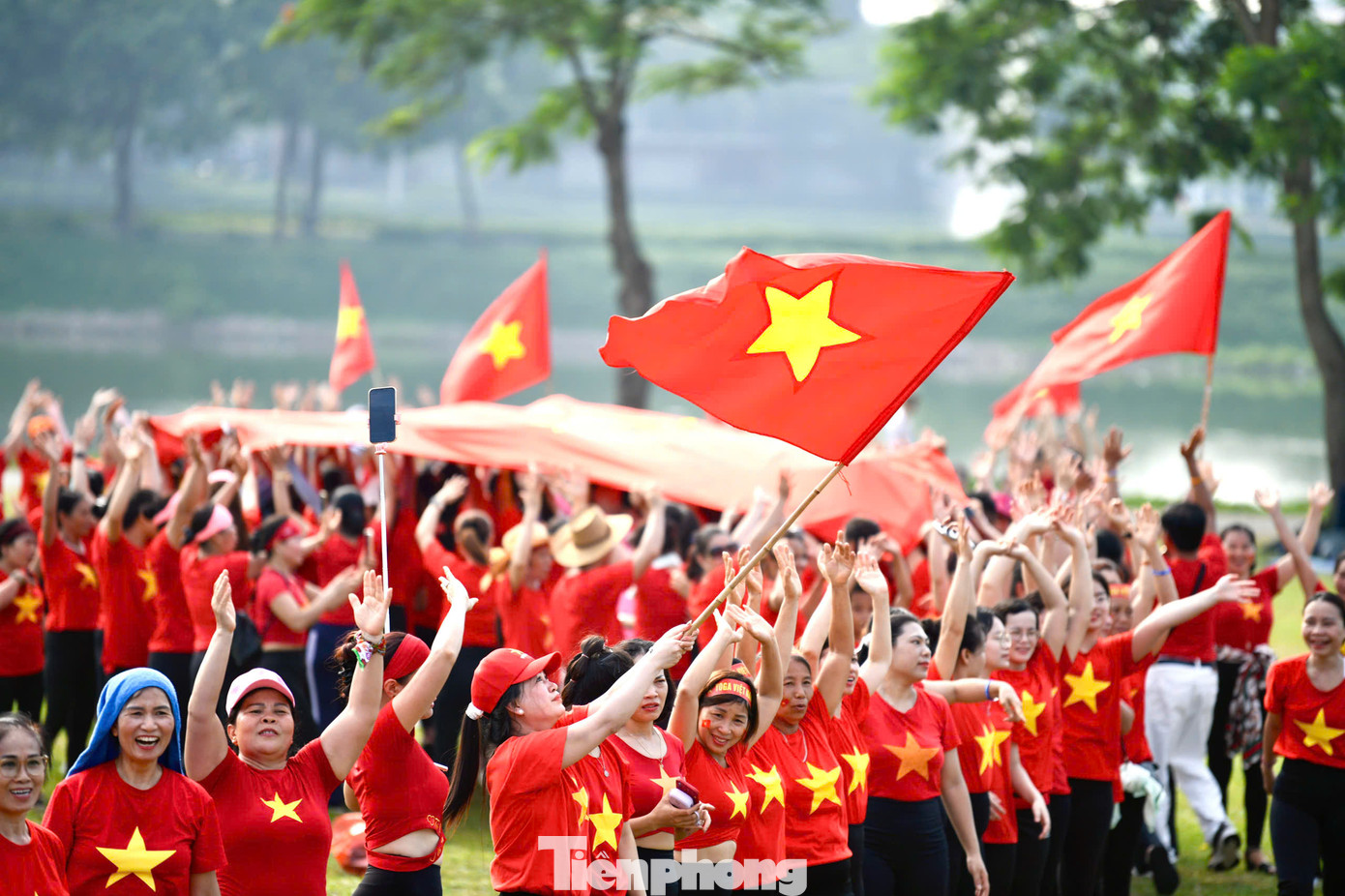 Sự kiện thu hút khoảng 1.000 yoga của Hà Nội và nhiều tỉnh thành lân cận háo hức chờ đợi và tham gia. Ngoài ra, chương trình còn vinh dự chào đón đại diện của Đại sứ quán Ấn Độ tại Việt Nam; đại diện các ban, bộ, ngành Trung ương và TP Hà Nội