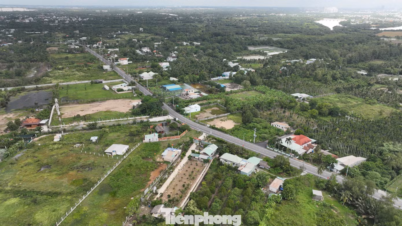 Tổng mức đầu tư khoảng 260 tỷ đồng, trong đó chi phí bồi thường, hỗ trợ tái định cư là 95 tỷ đồng và chi phí xây dựng là 107 tỷ đồng. Tổng mức đầu tư khoảng 260 tỷ đồng, trong đó chi phí bồi thường, hỗ trợ tái định cư là 95 tỷ đồng và chi phí xây dựng là 107 tỷ đồng.