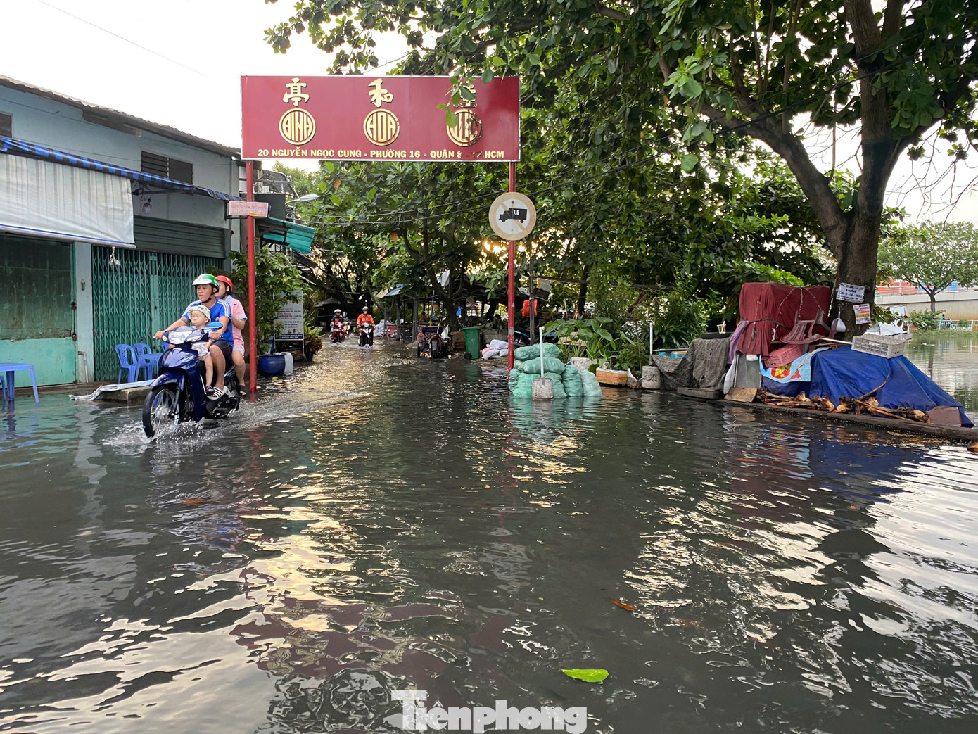 Tại đường Nguyễn Ngọc Cung (phường 16, quận 8).