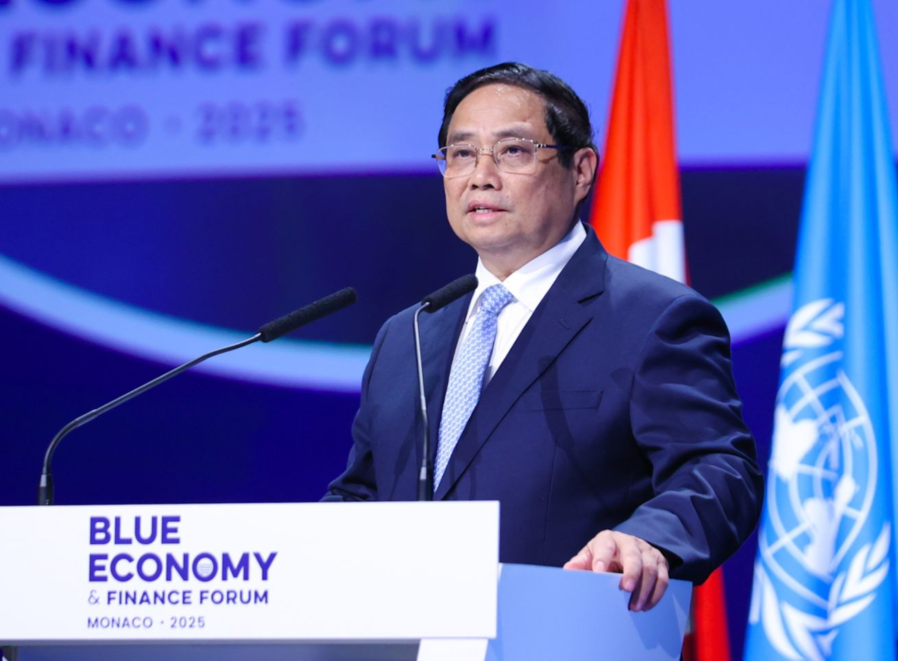 Thủ tướng Phạm Minh Chính phát biểu tại Diễn đàn Kinh tế và Tài chính xanh tại Công quốc Monaco. Ảnh: VGP.