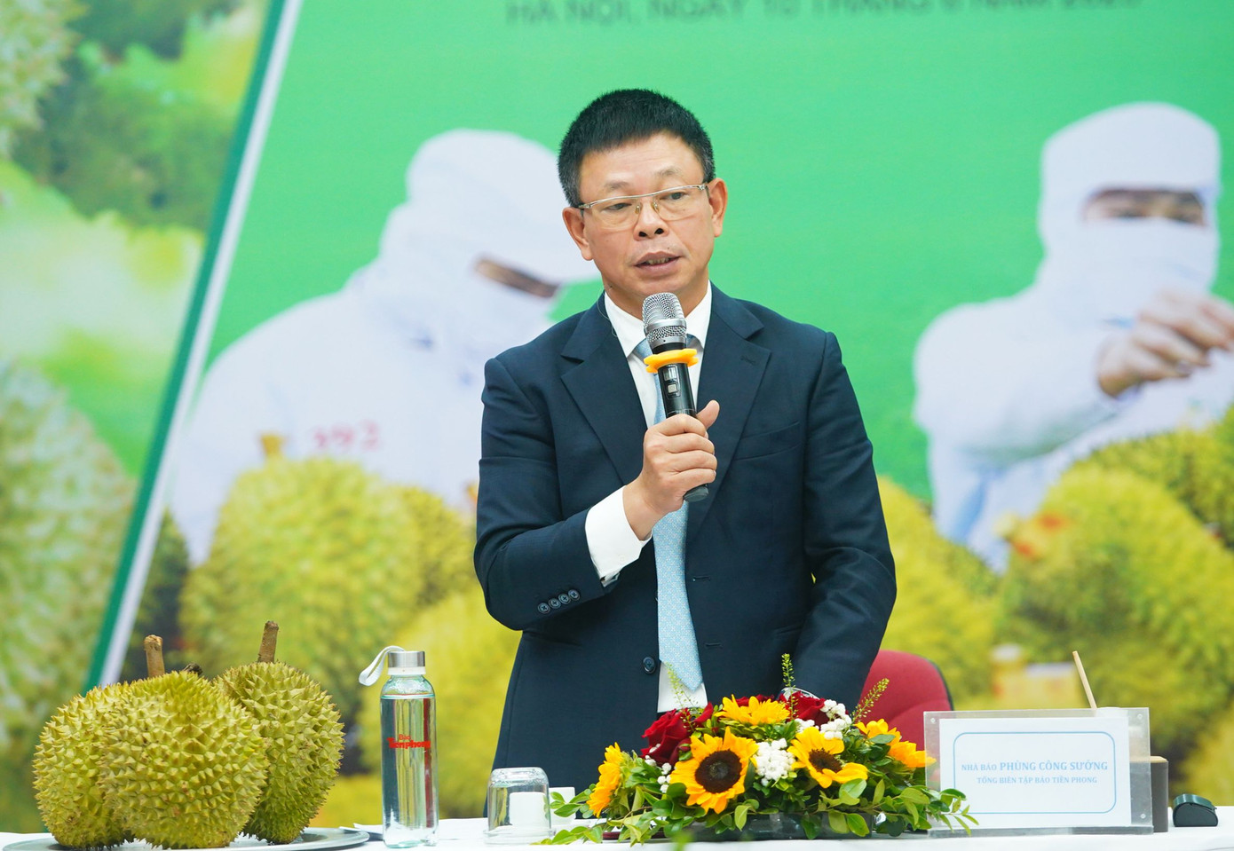 Ông Phùng Công Sưởng - Tổng Biên tập Báo Tiền Phong - phát biểu kết thúc hội thảo.