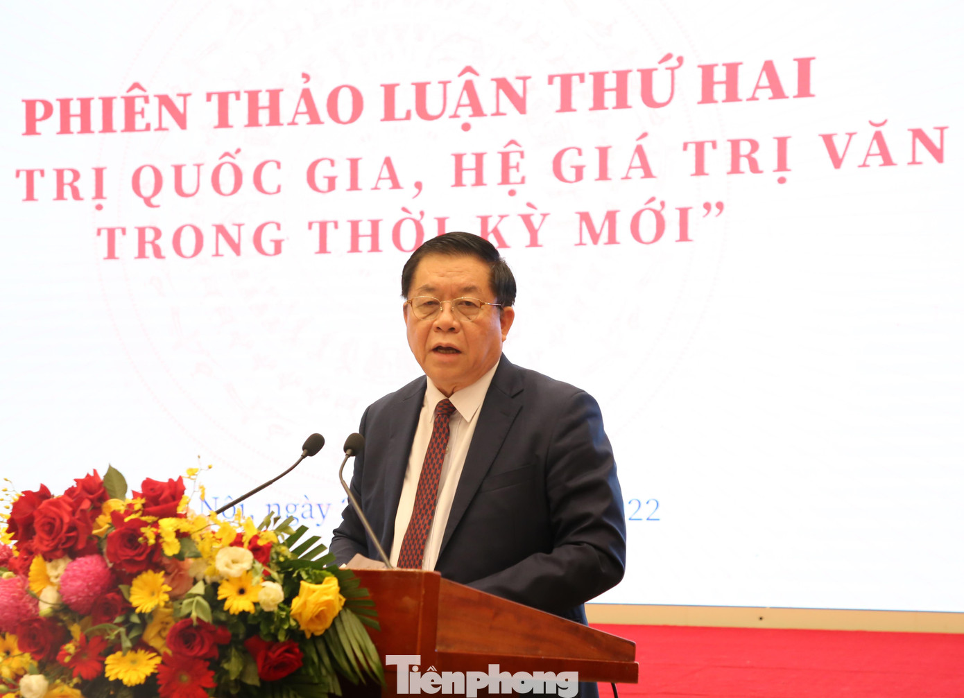 Bí thư Trung ương Đảng, Trưởng Ban Tuyên giáo Trung ương Nguyễn Trọng Nghĩa phát biểu tại Hội thảo. Bí thư Trung ương Đảng, Trưởng Ban Tuyên giáo Trung ương Nguyễn Trọng Nghĩa phát biểu tại Hội thảo.