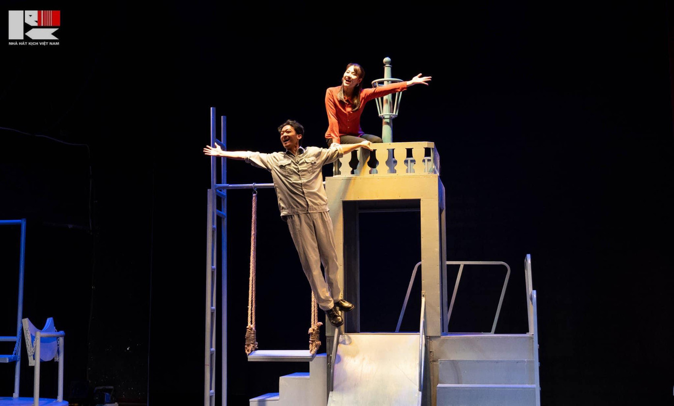 Người trong cõi nhớ do NSƯT Trịnh Mai Nguyên dàn dựng, luôn trong tình trạng "cháy vé". Người trong cõi nhớ do NSƯT Trịnh Mai Nguyên dàn dựng, luôn trong tình trạng "cháy vé".