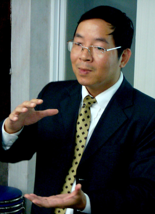 Tiến sĩ Vũ Thành Tự Anh