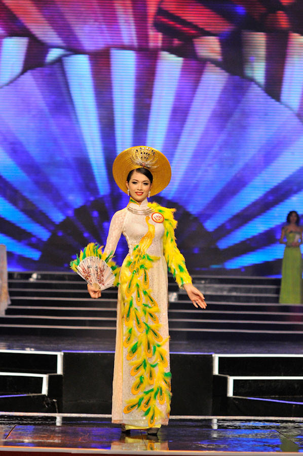 Đặng Thị Lệ Hằng