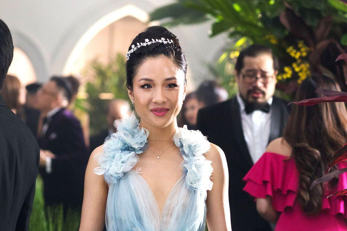Constance Wu thủ vai Jessica Huang trong sitcom Fresh Off the Boat