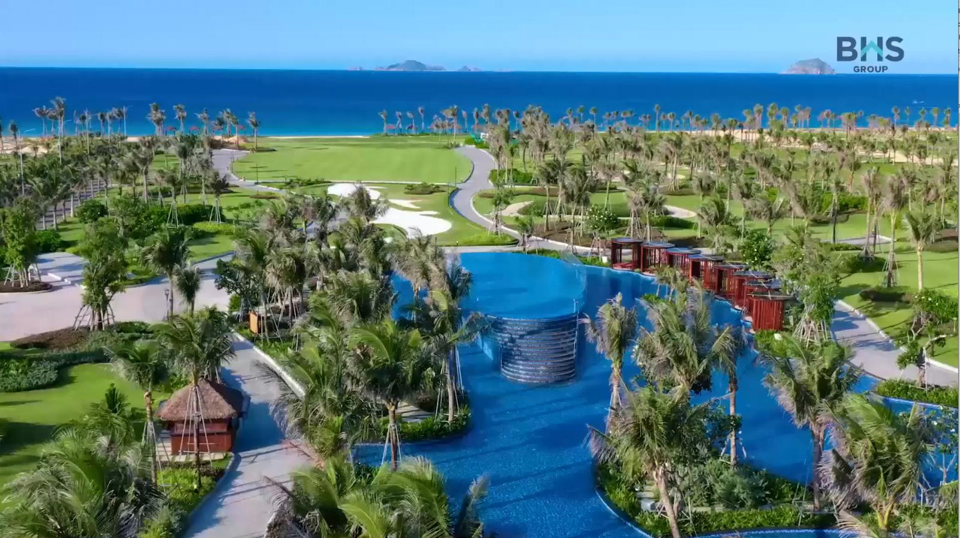 KN Beach Club - ốc đảo nhiệt đới thanh bình, tươi mới tại KN Paradise. KN Beach Club - ốc đảo nhiệt đới thanh bình, tươi mới tại KN Paradise.