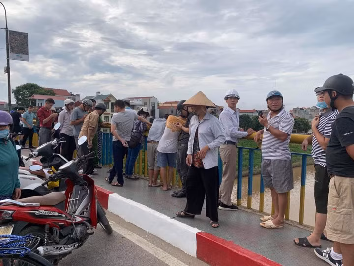 Lạng Sơn: Cô gái gieo mình xuống sông Kỳ Cùng lúc tinh sương ảnh 2