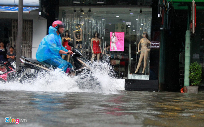 Bão số 4 đổ bộ Quảng Trị rồi suy yếu thành áp thấp ảnh 10