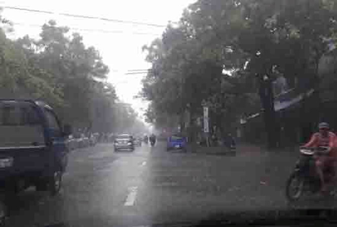 Bão số 4 đổ bộ Quảng Trị rồi suy yếu thành áp thấp ảnh 9