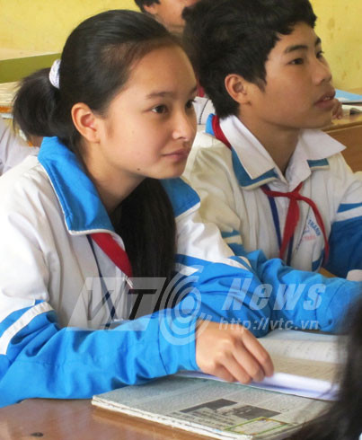 Em Huyền Oanh không thể tin rằng có lúc mình đã cười khóc náo loạn cả trường lớp 