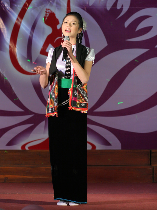 Phần thi tài năng, các thí sinh mang đến nhiều phần trình diễn ấn tượng, đủ các thể loại hát, múa, nhảy hiện đại, kịch...