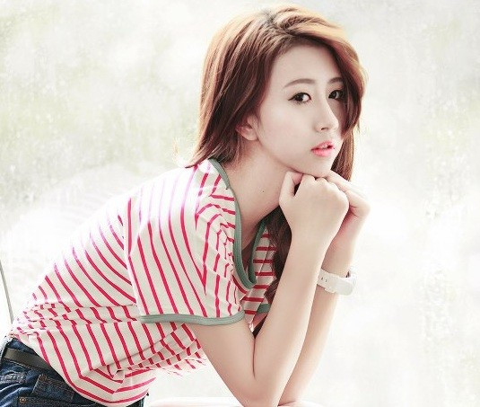 Bảng điểm thi học kỳ của các hot girl Việt ảnh 2