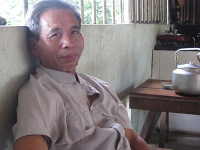 Ông Đỗ Văn Hiệp, một trong những phu đá đầu tiên khai phá vùng đá đỏ Quỳ Châu