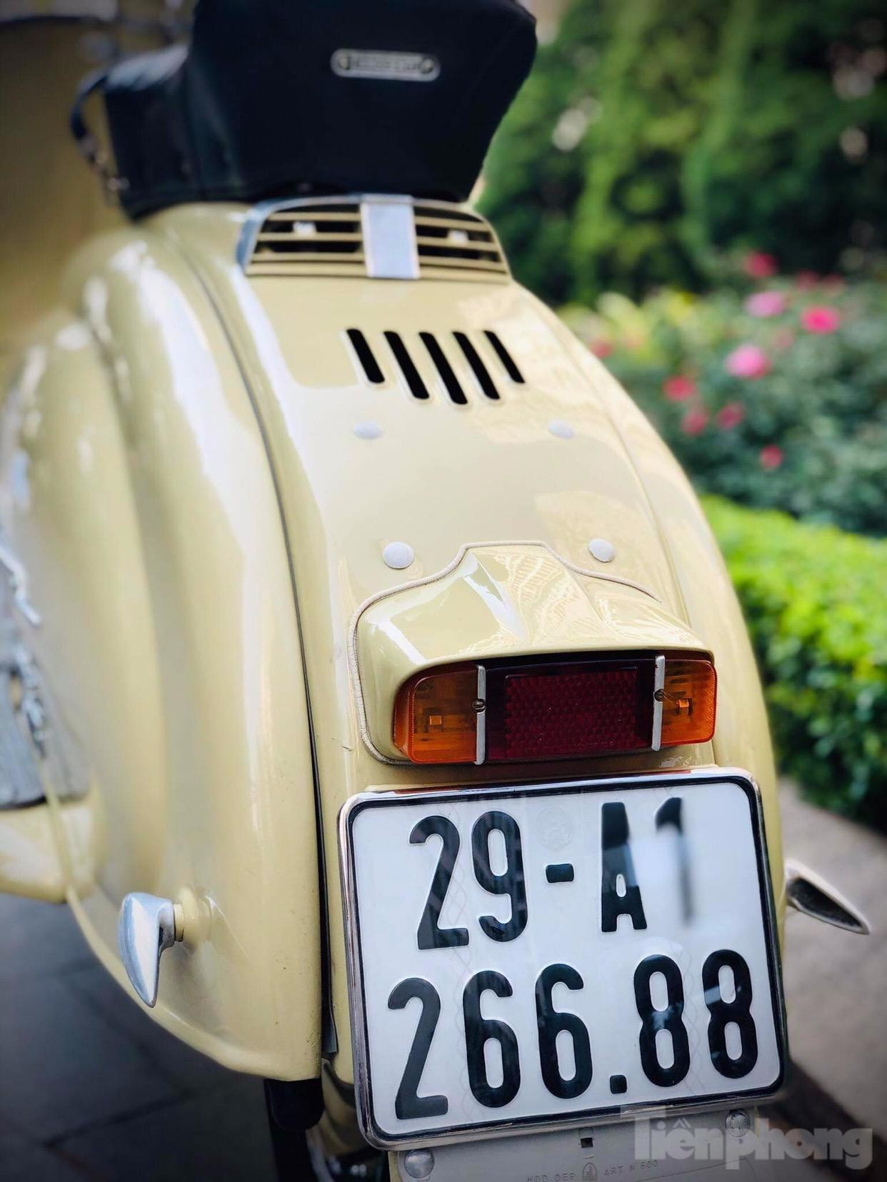 Chủ sở hữu rất vui mừng vì biển số xe đẹp. Chủ sở hữu rất vui mừng vì biển số xe đẹp.