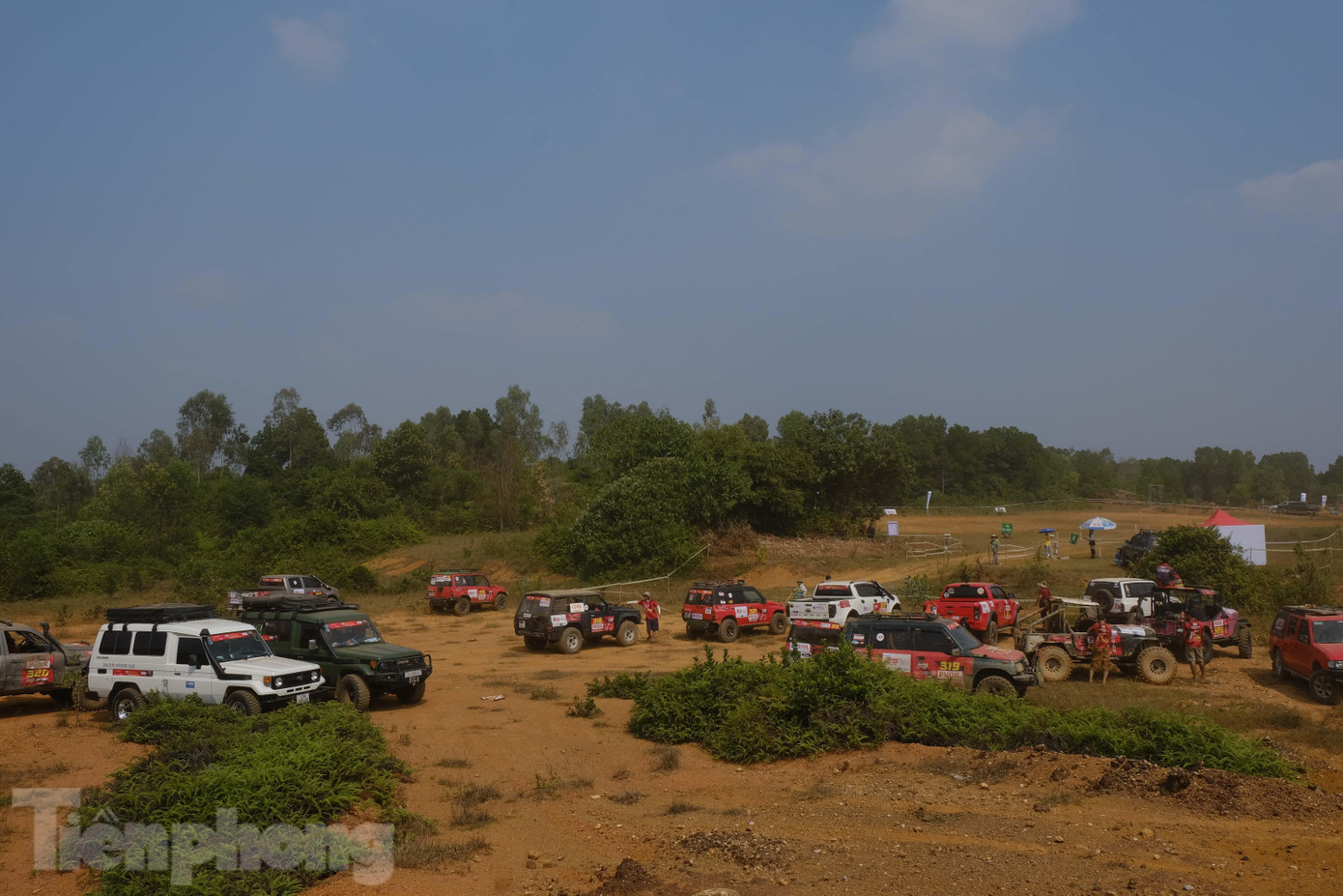 Giải đấu cũng là cơ hội cho những tín đồ xe cộ gặp gỡ, giao lưu với những người "anh em" cùng đam mê.