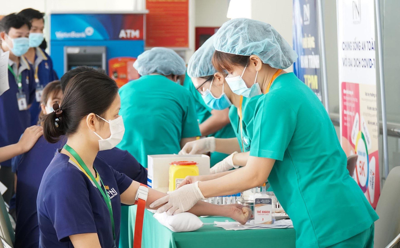 PNJ thường xuyên tổ chức các hoạt động chăm sóc sức khỏe cho CBCNV nữ.