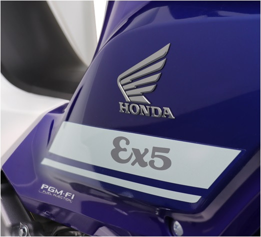 Honda EX5 2018 thêm màu mới, giá từ 28 triệu đồng ở Malaysia ảnh 3