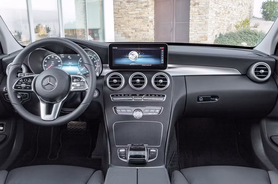 Mercedes-Benz C-Class 2018 sẽ có giá từ 1 tỷ đồng tại Anh ảnh 2