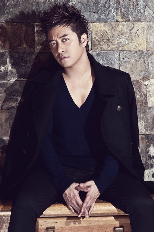 "Trên đời này không có người phụ nữ nào hoàn hảo, trừ mẹ của mình".