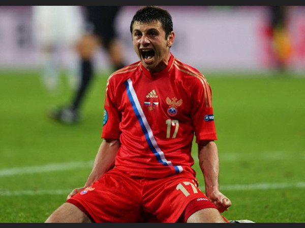 Alan Dzagoev là gương mặt đáng chú ý nhất của tuyển Nga kỳ Euro năm nay. Ảnh: Getty Images