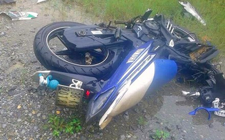 BẢN TIN ATGT: Xe máy 'găm' đuôi xe hút bụi, 2 thanh niên chết thảm ảnh 7