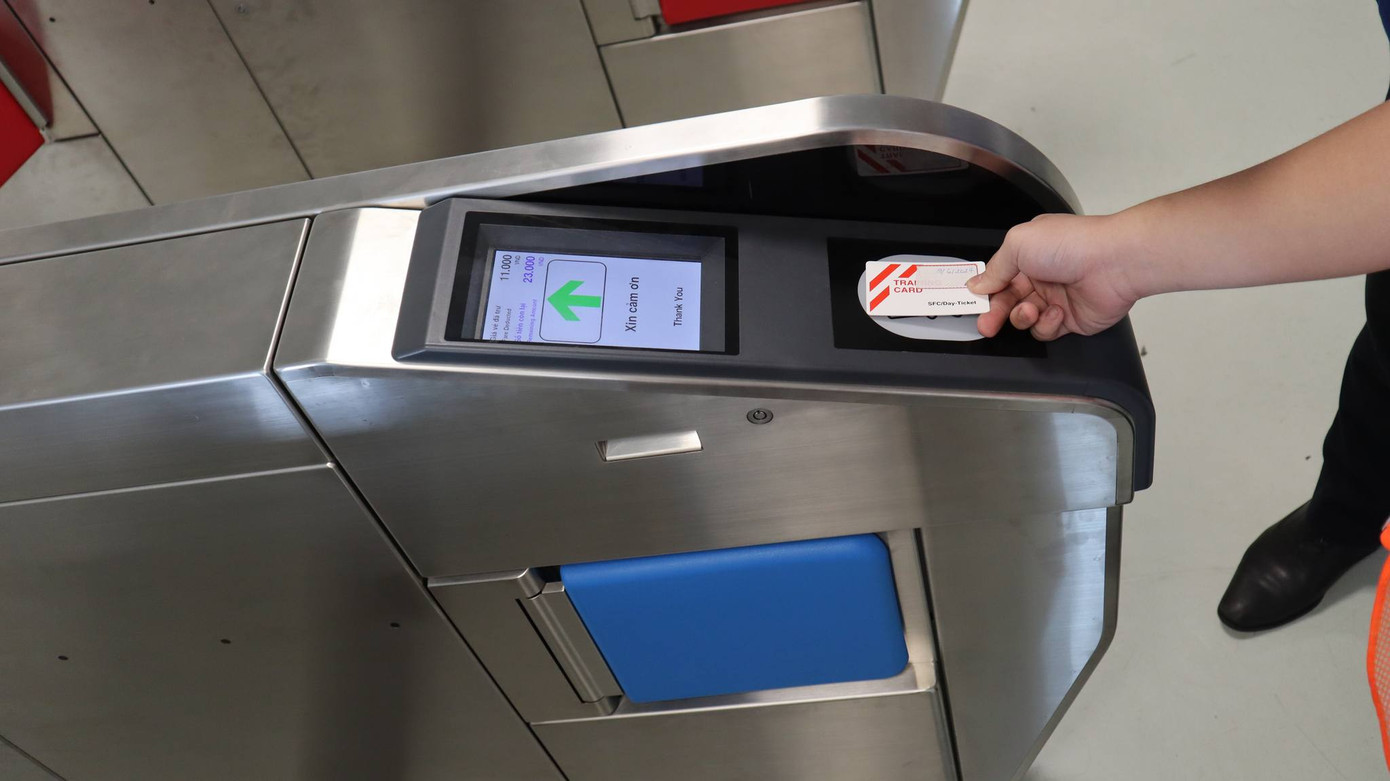 Dự kiến sẽ có khoảng 600.000 thẻ đi tàu metro số 1 TPHCM được phát hành trong giai đoạn đầu khi khai thác thương mại. Ảnh: MAUR