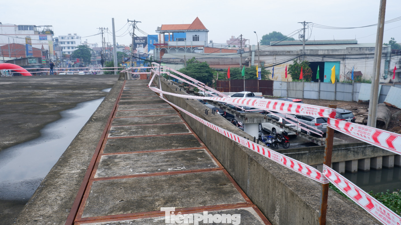 Công trình bị &quot;treo&quot; hơn 5 năm qua.