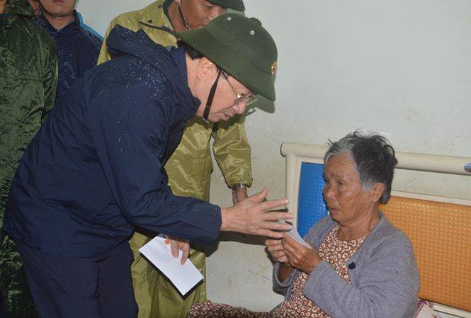 Bão số 16 - Tembin giảm còn cấp 8 - 9, cách Côn Đảo 130km ảnh 9