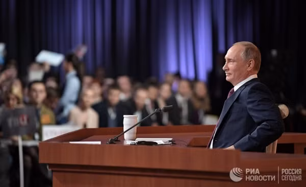Tổng thống Putin ca ngợi ông Trump, tiết lộ kế hoạch bầu cử ảnh 3
