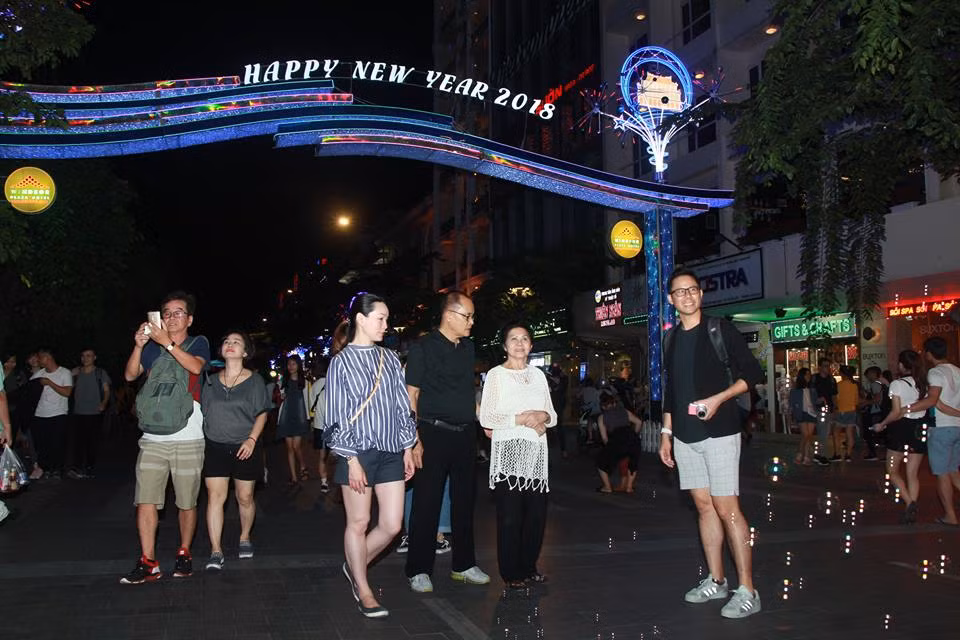 Việt Nam bước sang năm mới 2018 ảnh 49