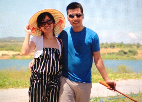 Người bạn đời của Phó giáo sư Ly là bạn từ thời cấp 1 của chị. Ảnh: NVCC