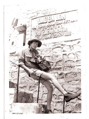 Phóng viên Phạm Yên đi Trường Sa năm 1989. Phóng viên Phạm Yên đi Trường Sa năm 1989