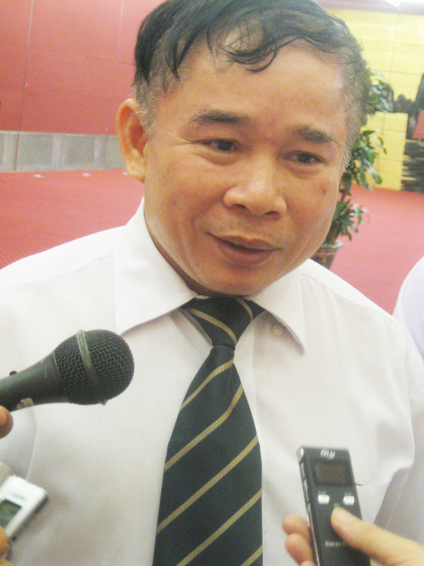 Thứ trưởng Bùi Văn Ga cho rằng, đề thi Toán, Lý có tính phân loại thí sinh cao, chứ không khó. Ảnh: Hồ Thu Thứ trưởng Bùi Văn Ga cho rằng, đề thi Toán, Lý có tính phân loại thí sinh cao, chứ không khó Ảnh: Hồng Vĩnh