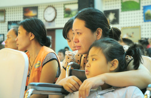 Bé Hiền Linh mắc bệnh tan máu bẩm sinh